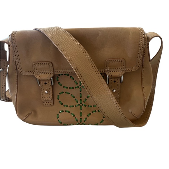 Orla Kiely Tan Leather Crossbody with Green Detailing - Picture 2 of 16